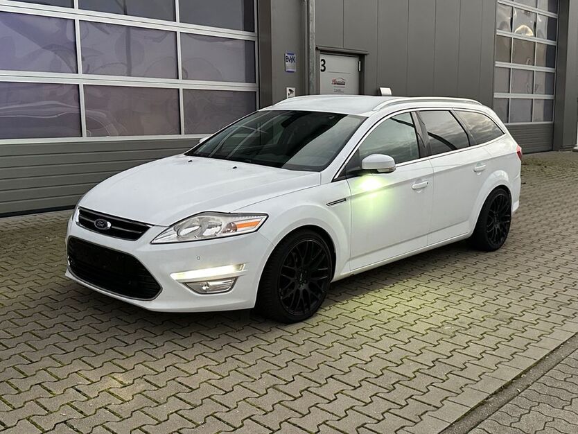 Ford Mondeo 196.371 km 7.999 € Karlsruhe 76229