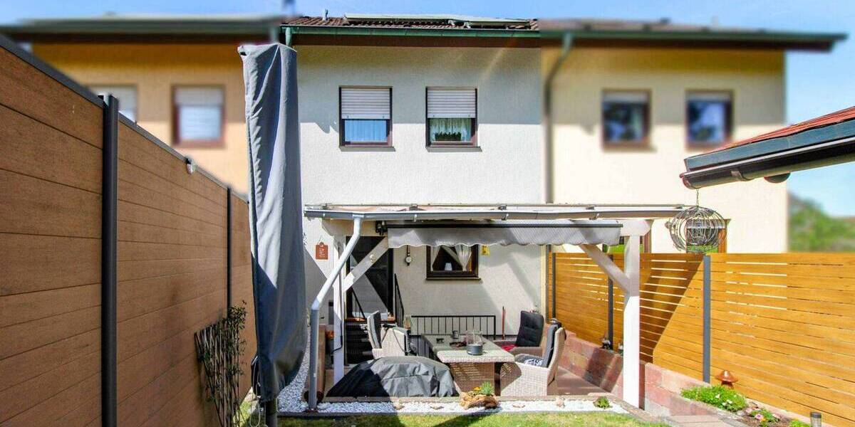 Reihenmittelhaus Tiefenbronn - 4 Zimmer, 130 m&sup2;, 420.000&euro; | Angebot:26695536