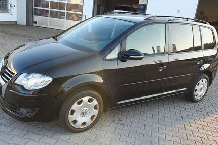 VW Touran 433.481 km 1.650 &euro; Mühlacker / Enzberg 75417
