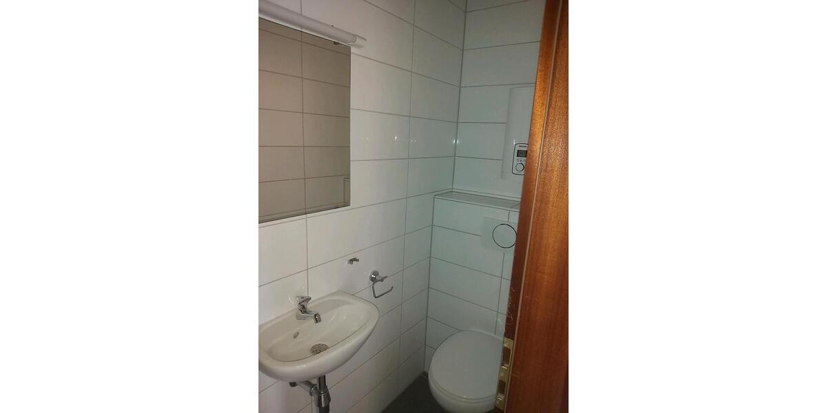 Etagenwohnung Sindelfingen Eichholz - 5 Zimmer, 100 m&sup2;, 1.350&euro; | Angebot:26448429
