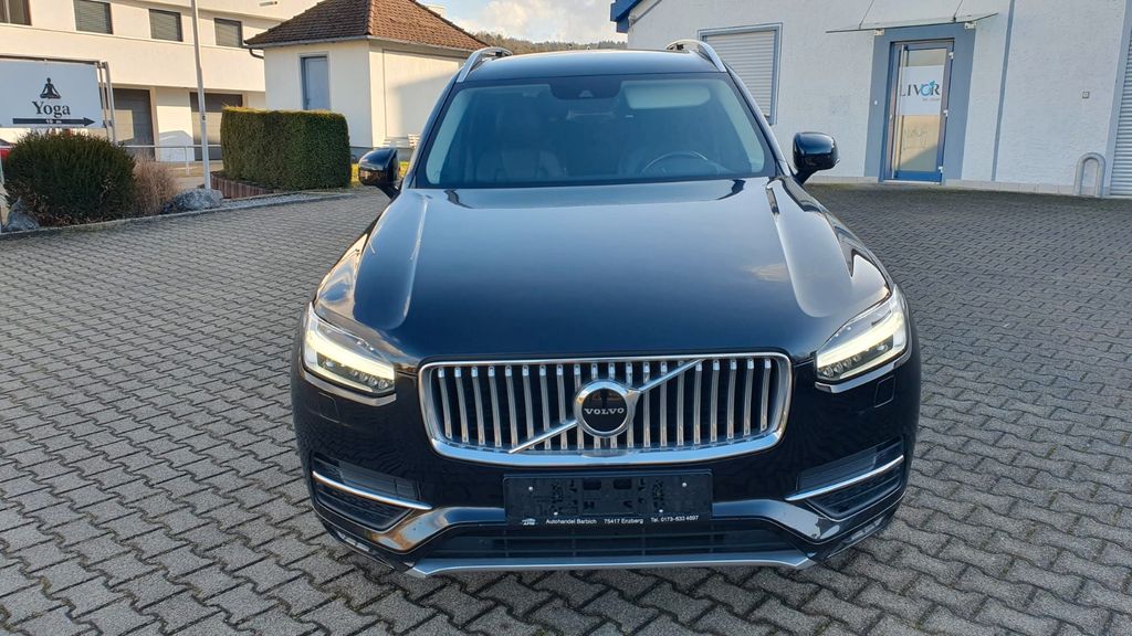 Volvo XC90 162.000 km 22.000 &euro; Pforzheim 75179