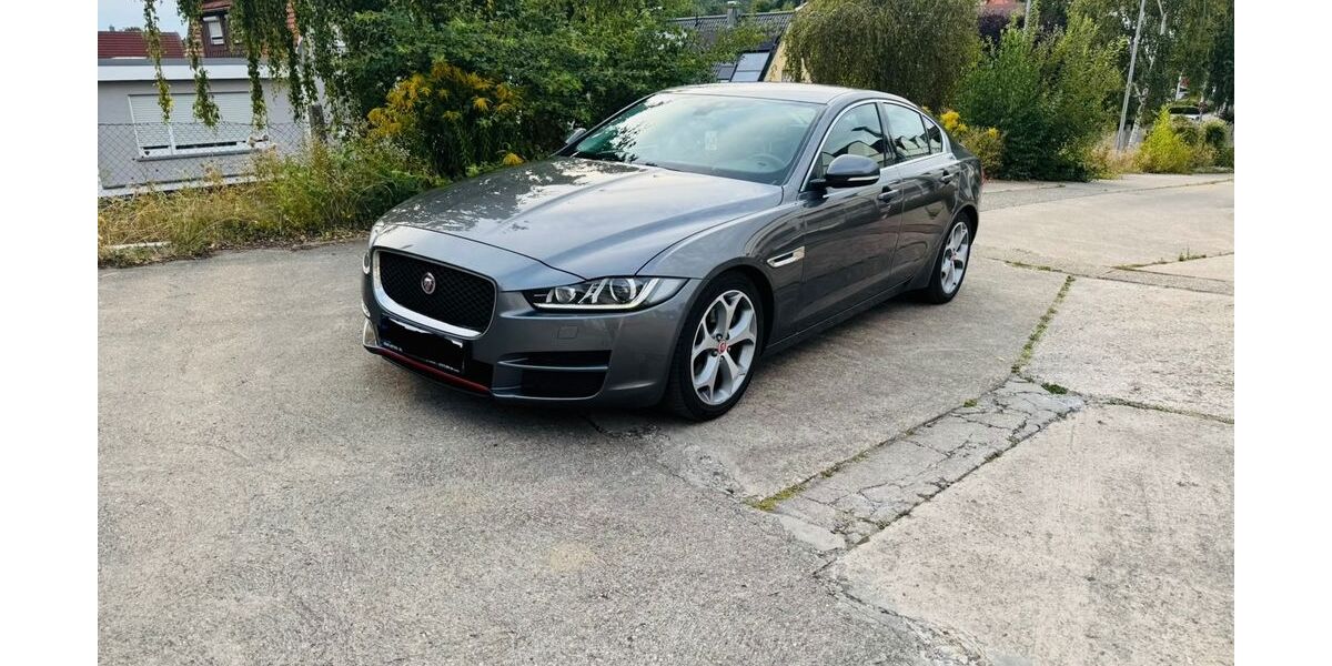 Jaguar XE 237.000 km 6.900 &euro; Mühlacker 75417