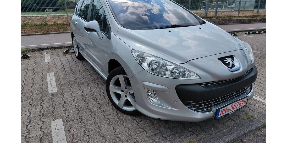 Peugeot 308 95.000 km 4.299 &euro; Sindelfingen 71067
