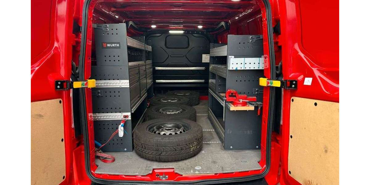 Ford Transit Custom 76.956 km 20.900 &euro; Sindelfingen 71065