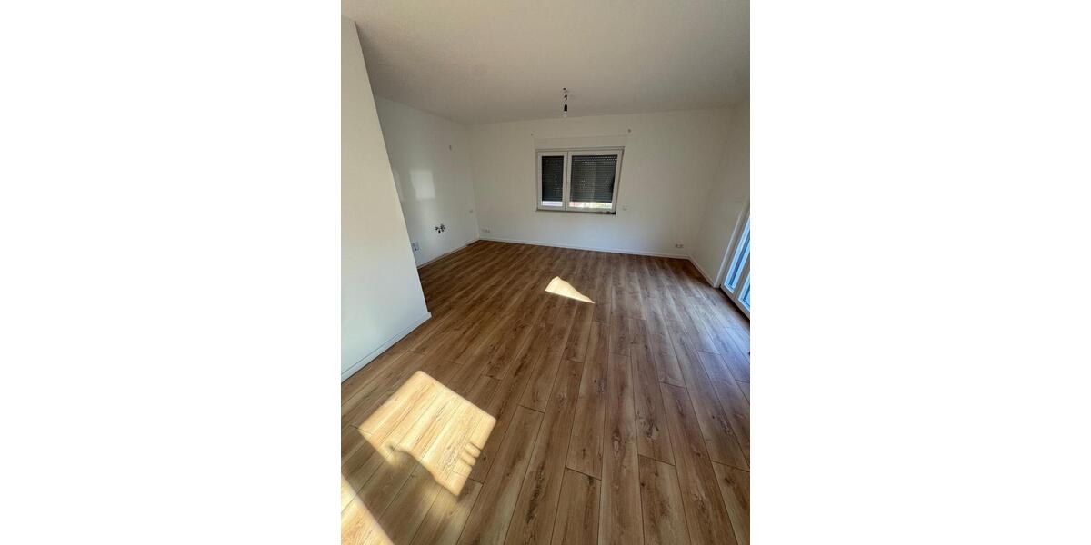 Etagenwohnung Gerlingen - 3 Zimmer, 71 m&sup2;, 1.350&euro; | Angebot:26438231