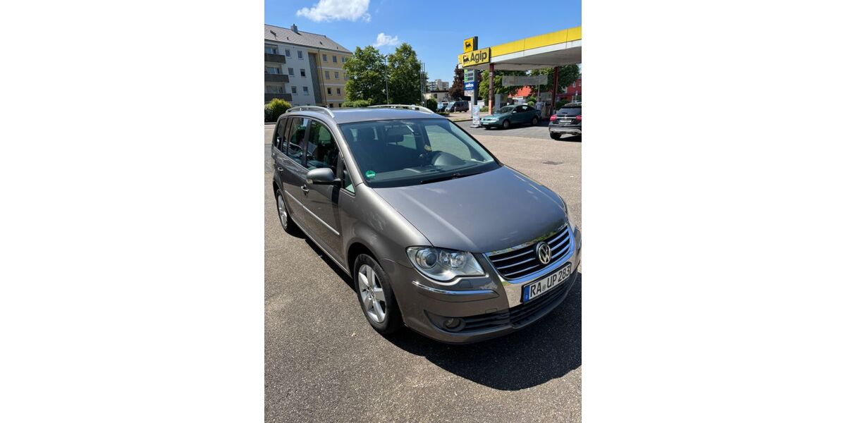 VW Touran 287.000 km 3.999 &euro; Gaggenau 76571