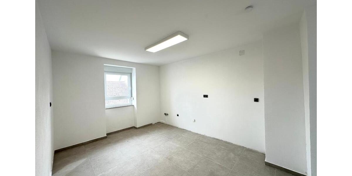 Mehrfamilienhaus, Wohnhaus Bretten - 9 Zimmer, 250 m&sup2;, 840.000&euro; | Angebot:26610987