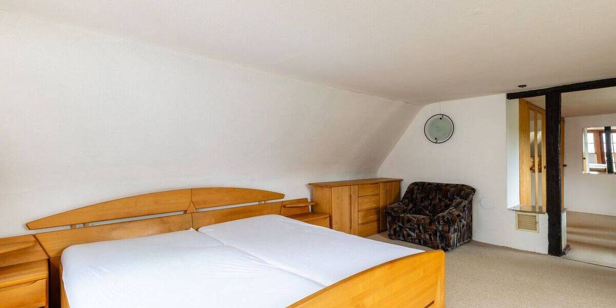 Doppelhaushälfte Pfinztal Berghausen - 3 Zimmer, 100 m&sup2;, 740.000&euro; | Angebot:26455354