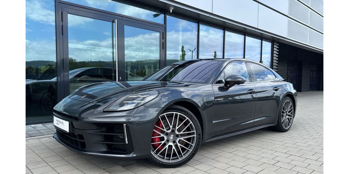 Porsche Panamera 22.650 km 128.189 &euro; Ettlingen 76275