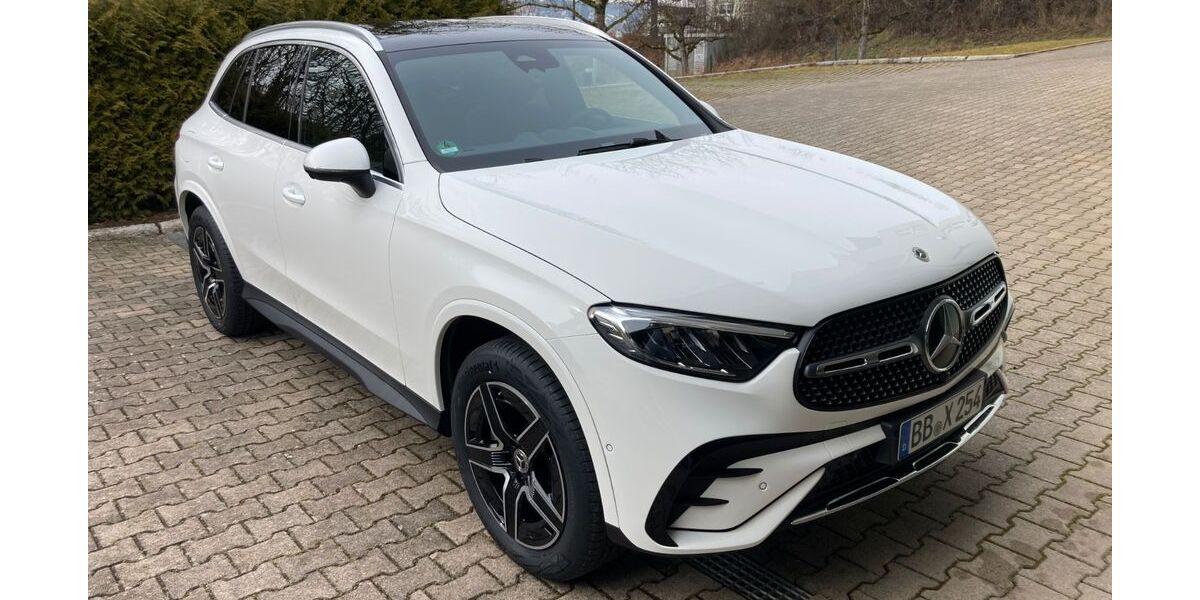 Mercedes-Benz GLC 300 7.200 km 66.950 &euro; Grafenau 71120