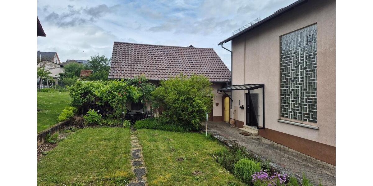 Einfamilienhaus Kraichtal - 5 Zimmer, 120 m&sup2;, 395.000&euro; | Angebot:27187799