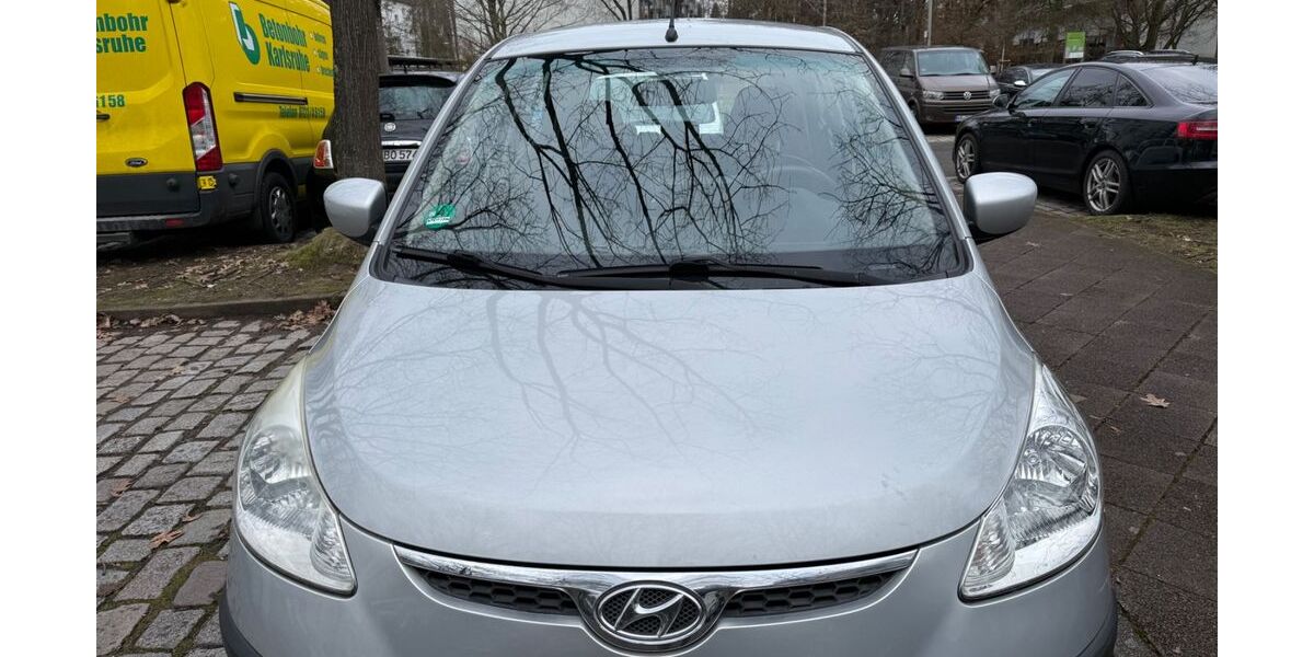 Hyundai i10 60.000 km 5.750 &euro; Karlsruhe 76139