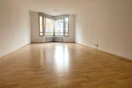 Wohnung zum Mieten in Karlsruhe 660 € 60 m² 2 zimmer
