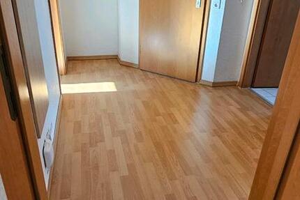 Wohnung Weil der Stadt - 1 Zimmer, 63 m&sup2;, 900&euro; | Angebot:26493396