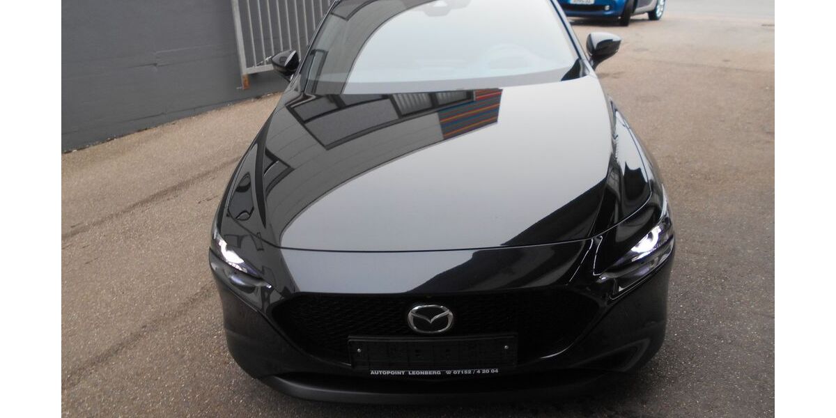 Mazda 3 66.500 km 16.990 &euro; Leonberg 71229