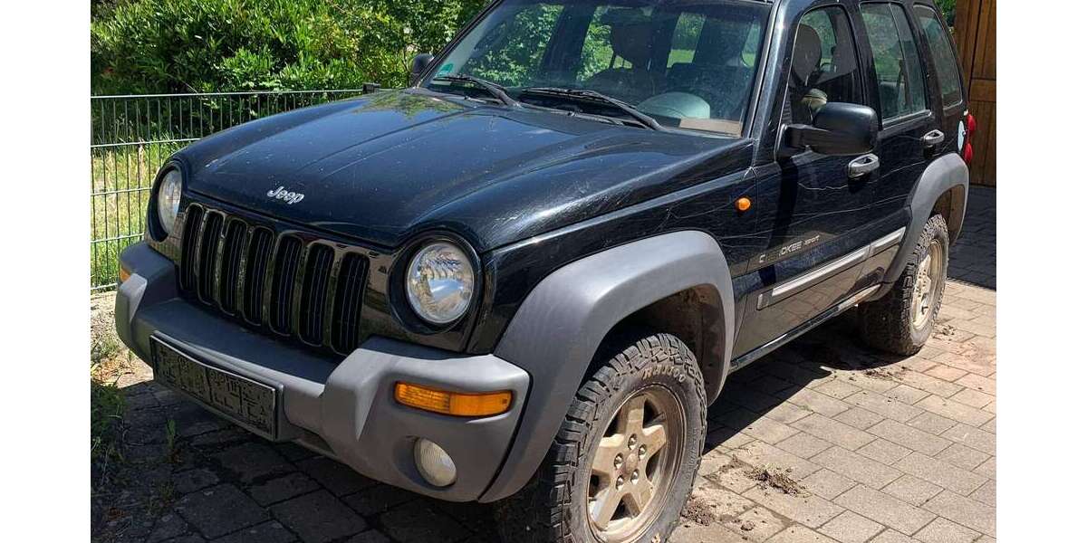 Jeep Cherokee 233.839 km 1.750 &euro; Engelsbrand 75331