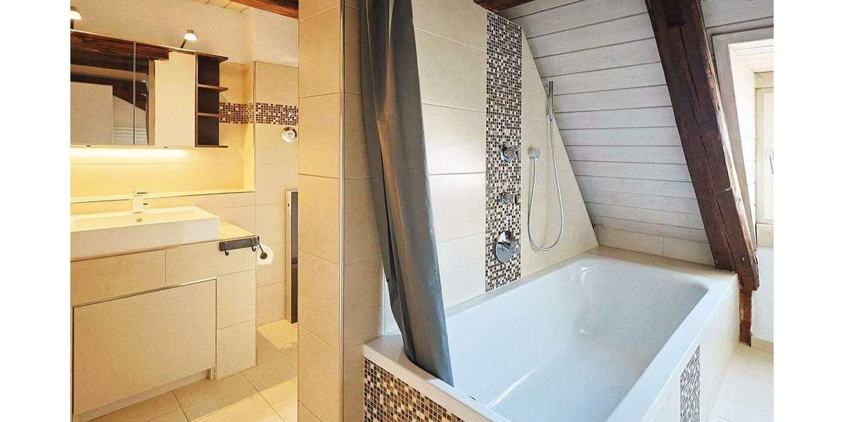 Etagenwohnung Renningen Malmsheim - 4 Zimmer, 98 m&sup2;, 900&euro; | Angebot:25897765