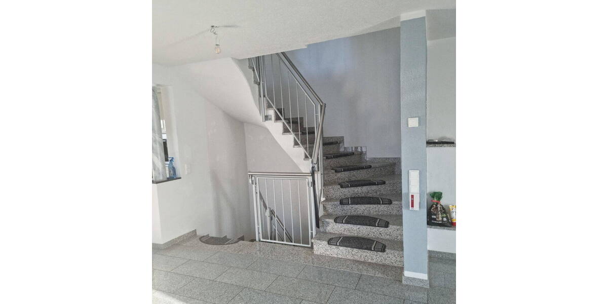 Doppelhaushälfte Pforzheim Nordweststadt - 7 Zimmer, 161 m&sup2;, 565.000&euro; | Angebot:26213556