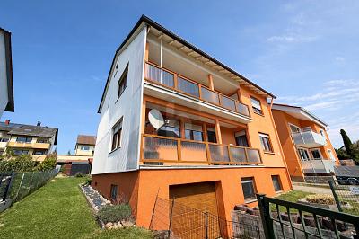 STILVOLL MIT SCHÖNEM GARTENBEREICH - Zweifamilienhaus Pforzheim Eutingen | Angebot:26286635