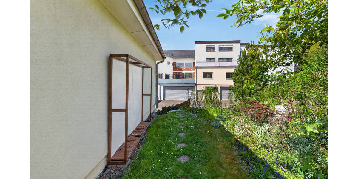 Bungalow Pfinztal / Söllingen Söllingen - 3 Zimmer, 73 m&sup2;, 399.000&euro; | Angebot:26702865