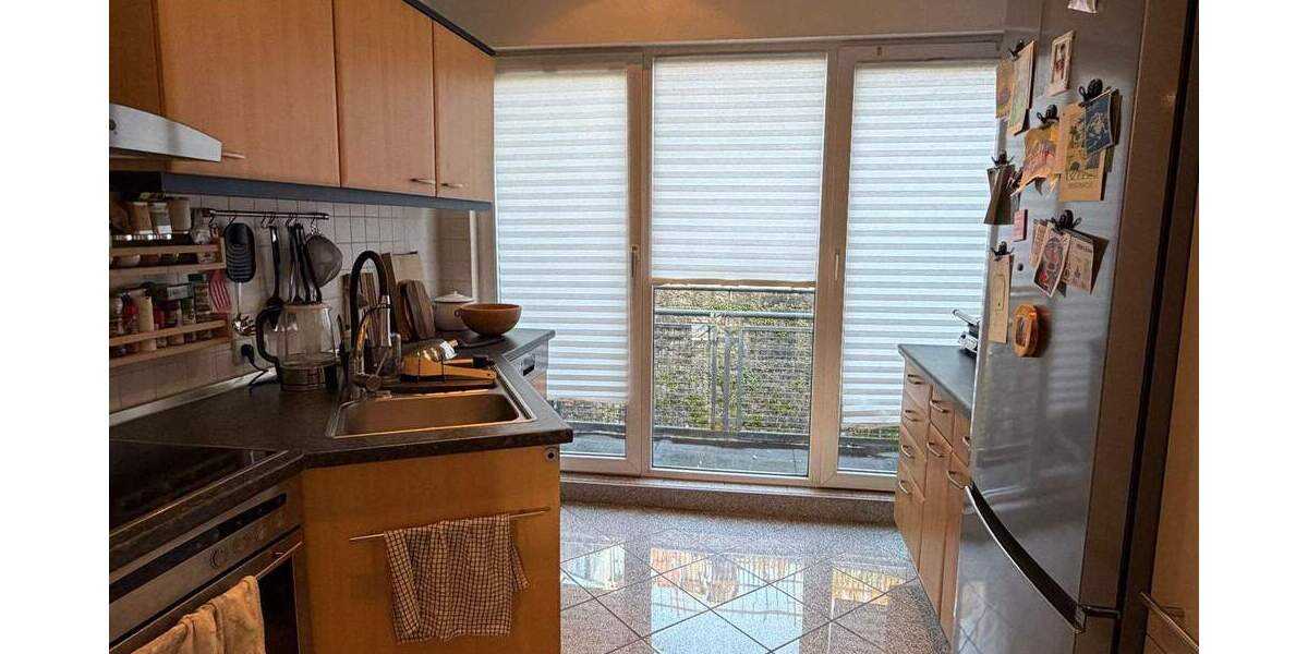 Etagenwohnung Pforzheim Südstadt - 3 Zimmer, 90 m&sup2;, 249.000&euro; | Angebot:25812754