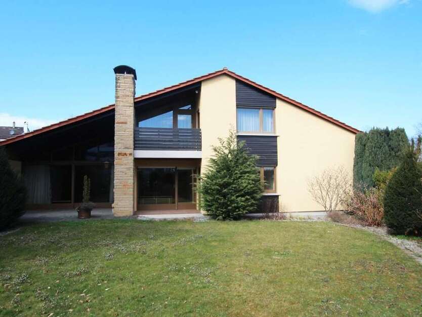 Haus zum Kaufen in Bretten 525.000 € 198.59 m²