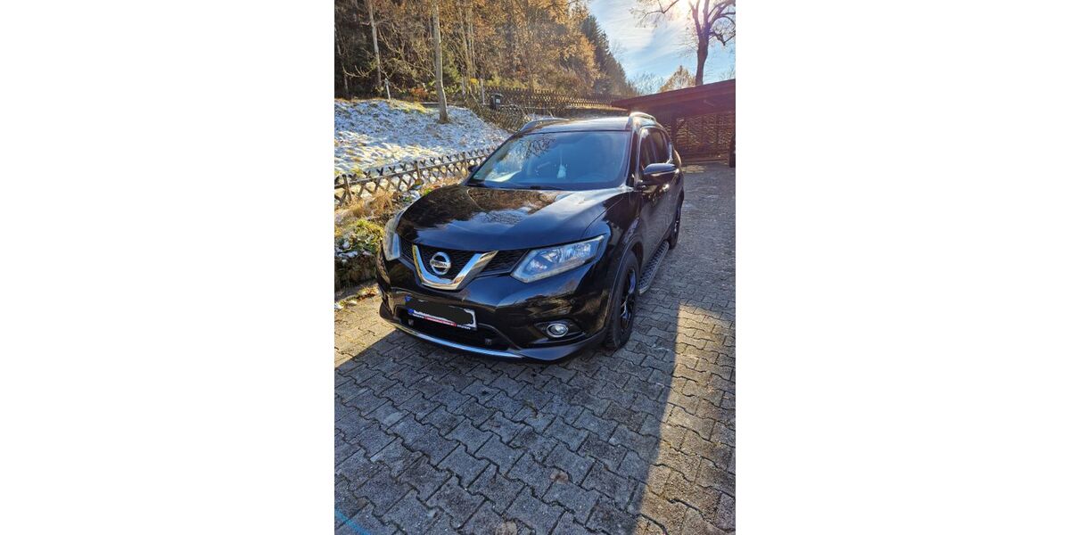 Nissan X-Trail 123.000 km 15.999 &euro; Bad Wildbad 75323