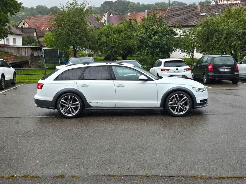 Audi A6 Allroad 131.430 km 26.900 € Ostelsheim 75395