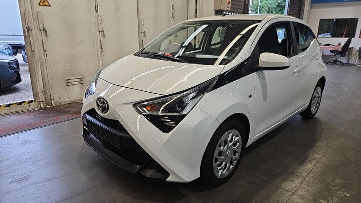 Toyota Aygo (X) 45.153 km 11.490 &euro; Bretten 75015