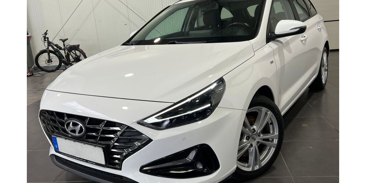 Hyundai i30 131.000 km 10.995 &euro; Bretten 75015