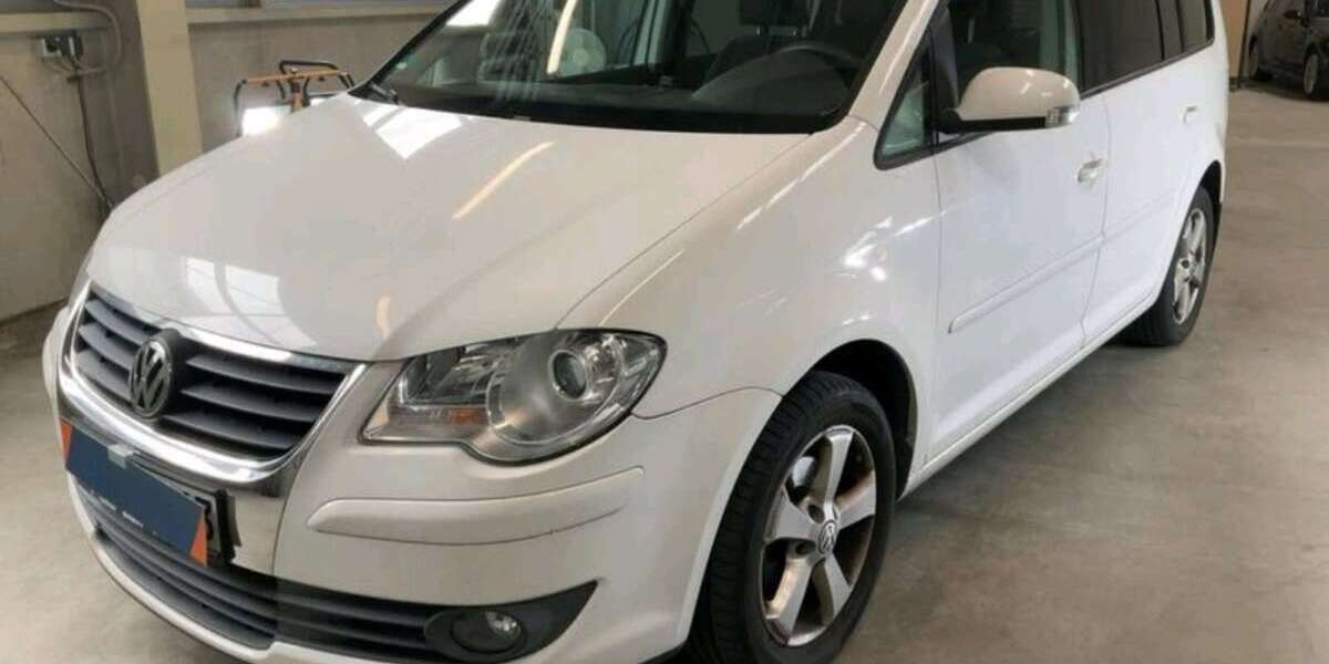VW Touran 111.000 km 5.600 € Pforzheim 75173
