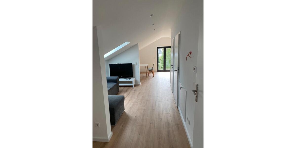 Etagenwohnung Malsch - 2 Zimmer, 65 m&sup2;, 65&euro; | Angebot:26444702