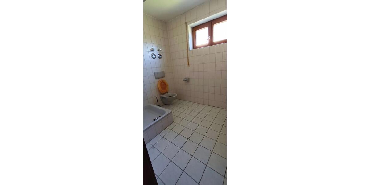 Etagenwohnung Bad Liebenzell - 1 Zimmer, 32 m&sup2;, 450&euro; | Angebot:26475898