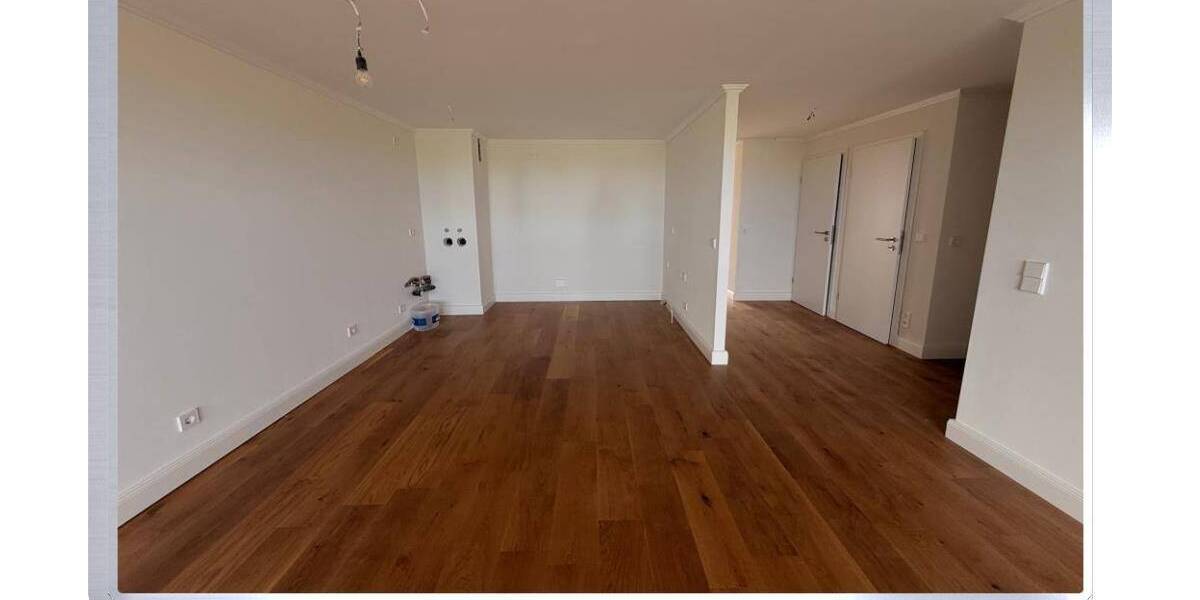 Renovierte 3-Zimmer Etagenwohnung (4.OG) mit Stellplatz in Heimerdingen 3 zimmer