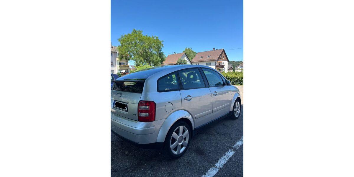 Audi A2 148.000 km 1.700 &euro; Gaggenau 76571