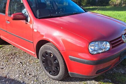 VW Golf 186.000 km 1.800 € Neubulach 75387