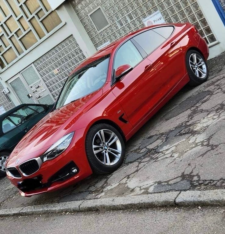 320 Gran Turismo