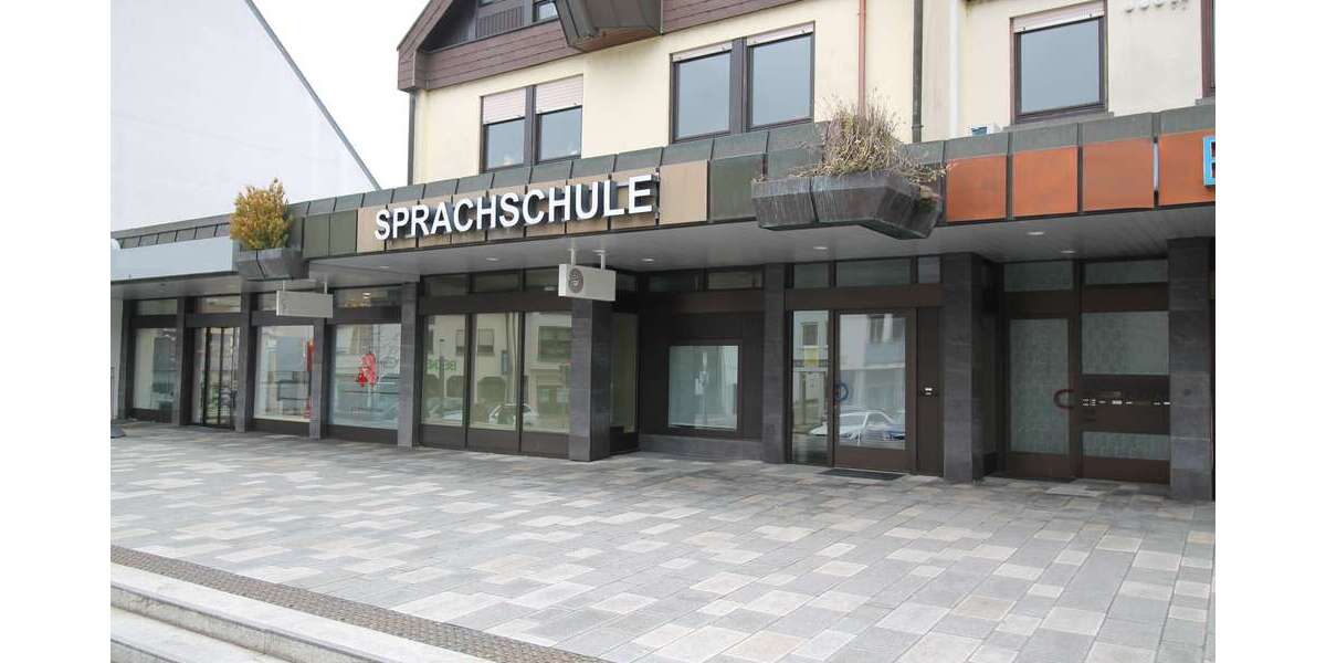 Büro in Sersheim 1.390 € 131 m² zimmer