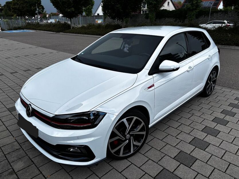 VW Polo 51.000 km 20.200 € Sachsenheim 74343
