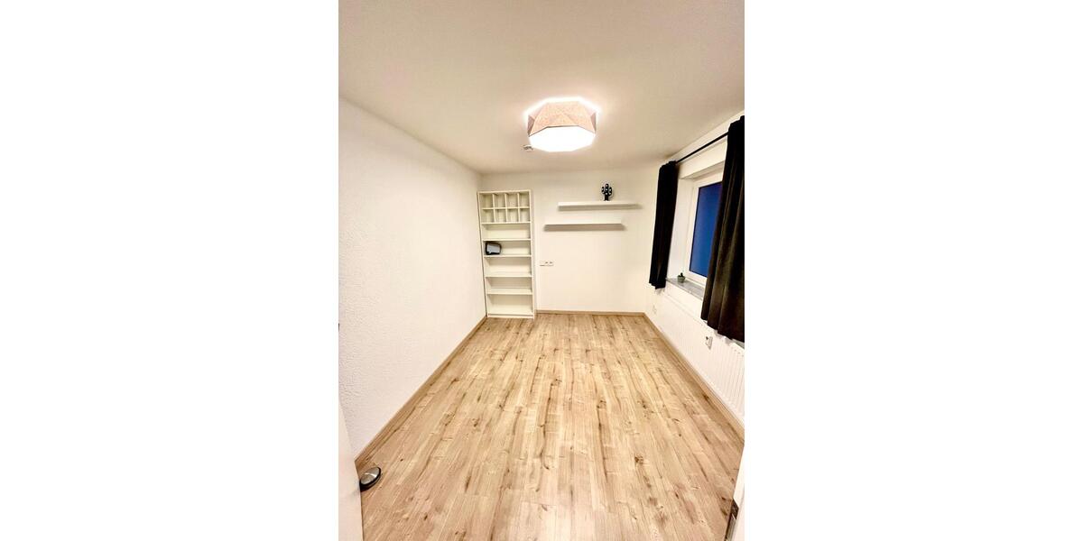 Moderne, möblierte 3-Zimmer Wohnung mit Tiefgarage in Ditzingen 3 zimmer