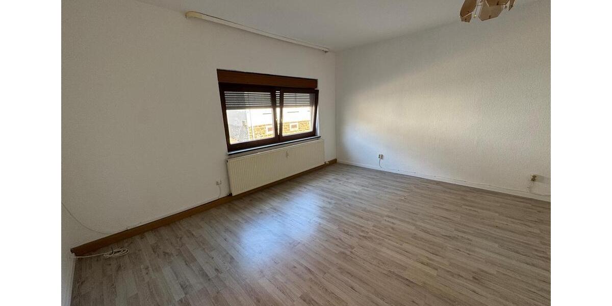 Etagenwohnung Pfinztal - 3.5 Zimmer, 86 m&sup2;, 1.100&euro; | Angebot:26429211