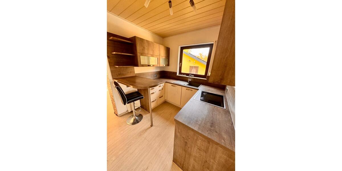 Einfamilienhaus Sulzfeld - 5 Zimmer, 172 m&sup2;, 1.600&euro; | Angebot:26613717