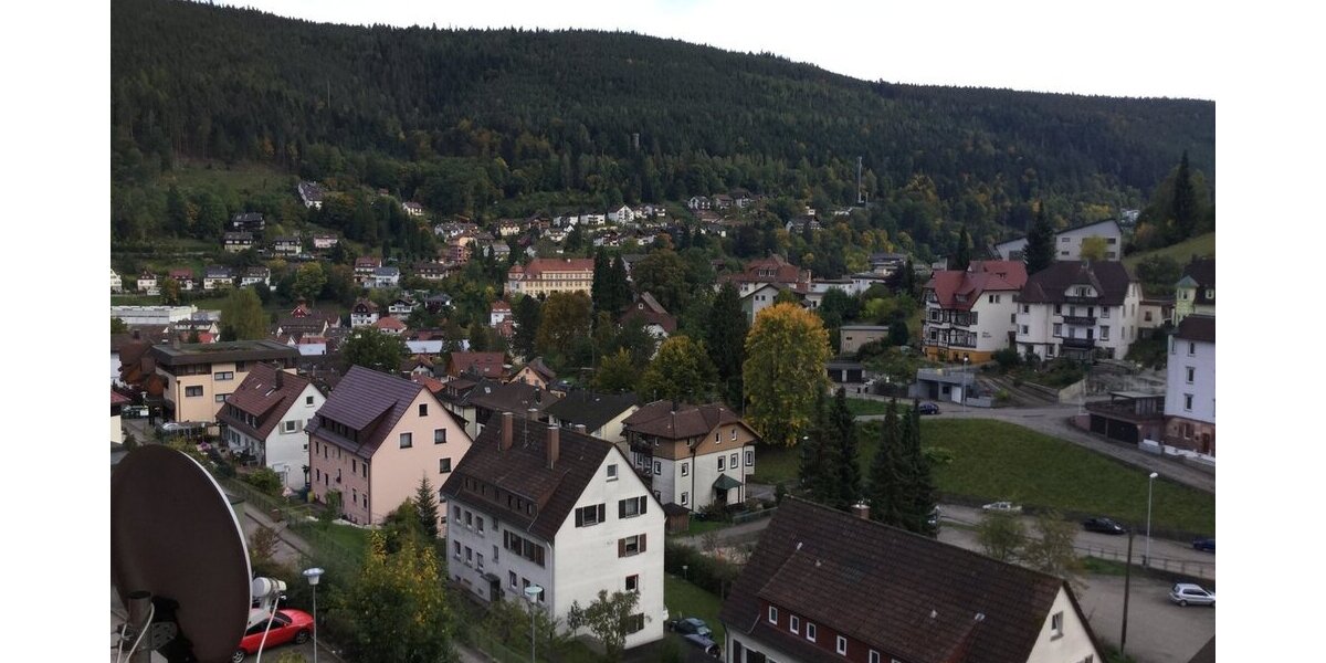 Sehr schöne 2,5 Zimmer Wohnung in Sonniger Lage - Etagenwohnung Bad Wildbad Sommerberg | Angebot:27298314