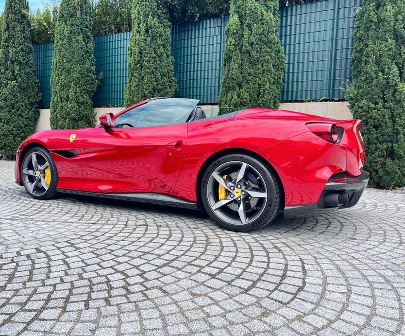 Ferrari Portofino 9.300 km 275.000 € Leonberg 71229