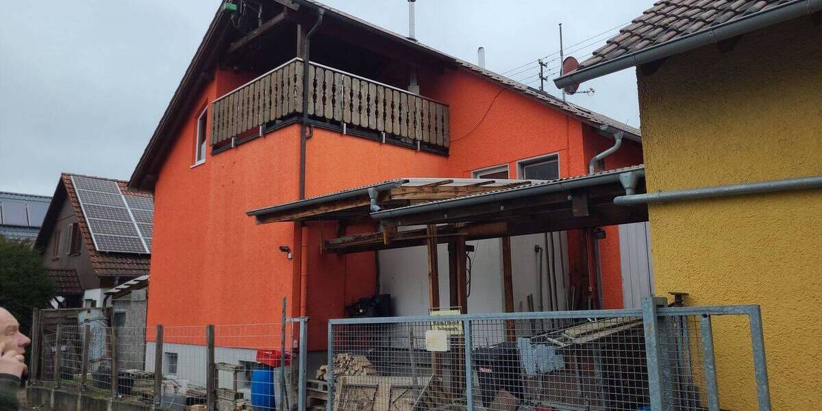 Etagenwohnung Straubenhardt Feldrennach - 9 Zimmer, 188 m&sup2;, 385.000&euro; | Angebot:26293087