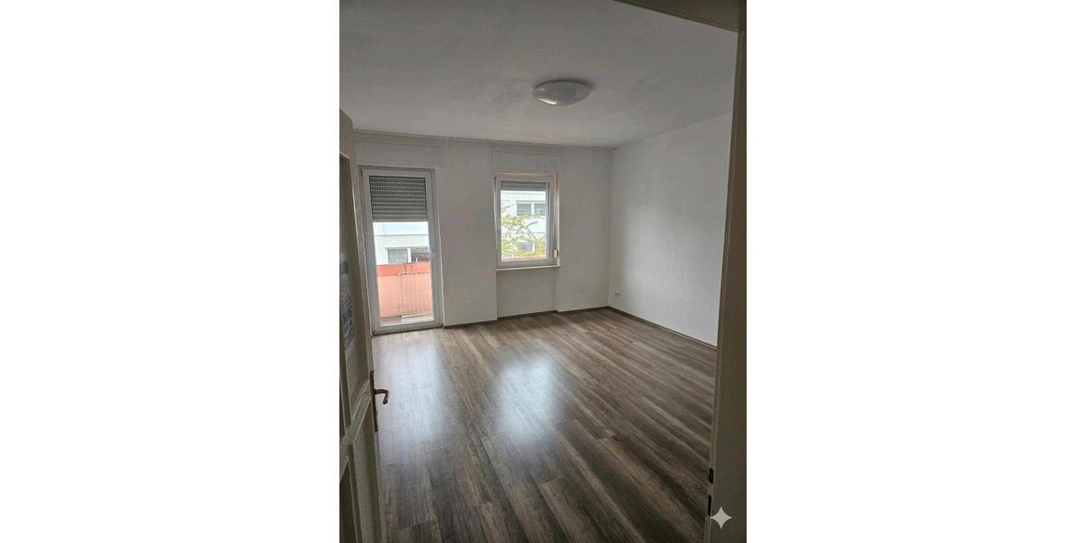 Etagenwohnung Pforzheim Nordstadt - 4 Zimmer, 115 m&sup2;, 259.000&euro; | Angebot:26545407