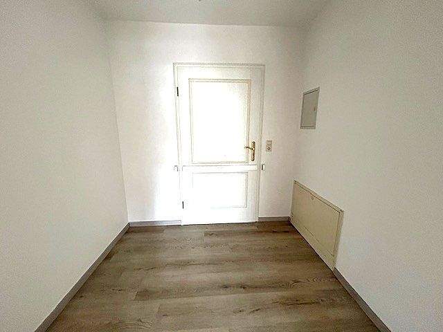 Etagenwohnung Birkenfeld - 4 Zimmer, 110 m&sup2;, 1.100&euro; | Angebot:25165712