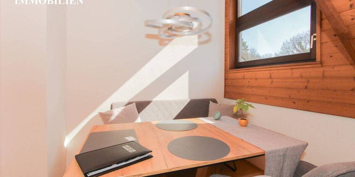 Etagenwohnung Pforzheim Sonnenhof - 2 Zimmer, 55 m&sup2;, 155.000&euro; | Angebot:25999503