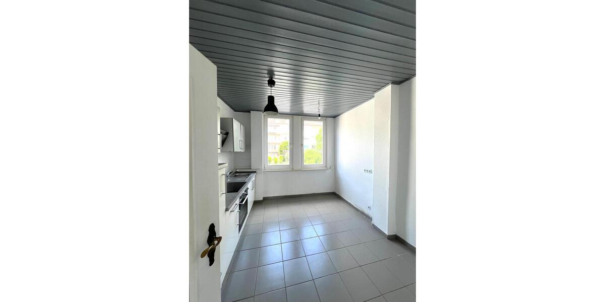 Etagenwohnung Pforzheim Brötzingen - 3.5 Zimmer, 89 m&sup2;, 920&euro; | Angebot:26563727