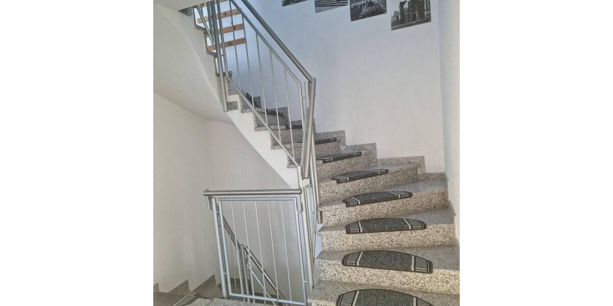 Doppelhaushälfte Pforzheim Nordweststadt - 7 Zimmer, 161 m&sup2;, 565.000&euro; | Angebot:26213556